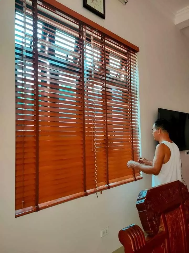 cách sử dụng rèm sáo gỗ bền đẹp cách sử dụng rèm sáo gỗ bền đẹp