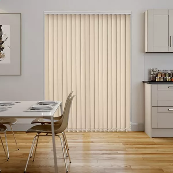 R&egrave;m l&aacute; dọc m&agrave;u kem